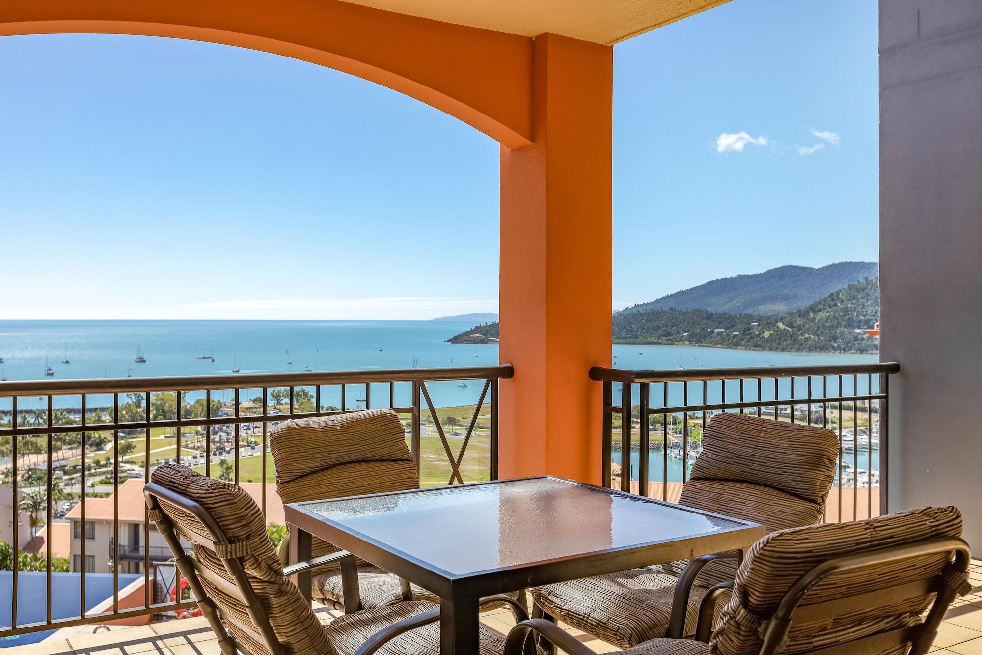 Martinique Whitsunday Resort Airlie Beach Extérieur photo