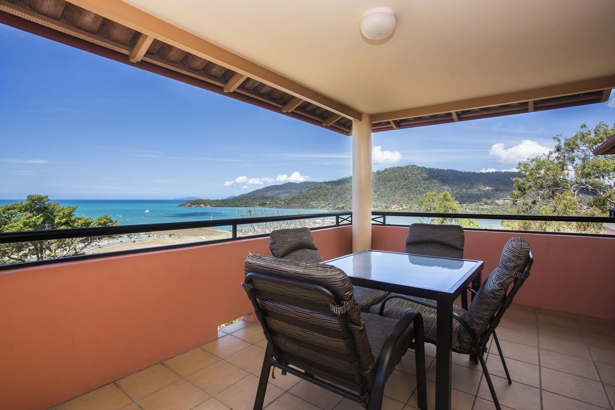 Martinique Whitsunday Resort Airlie Beach Extérieur photo