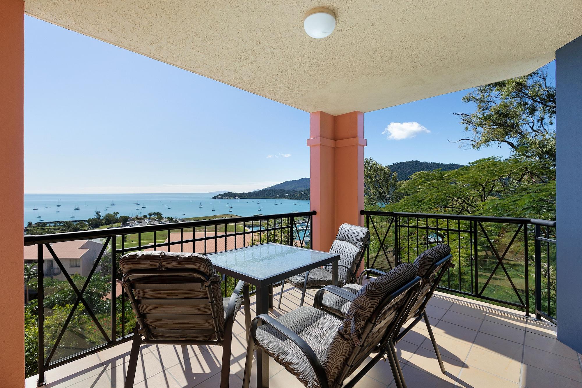 Martinique Whitsunday Resort Airlie Beach Extérieur photo